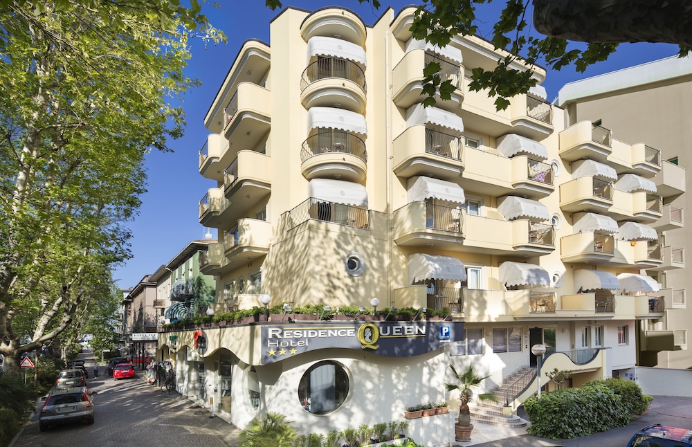 Residence Queen photo1