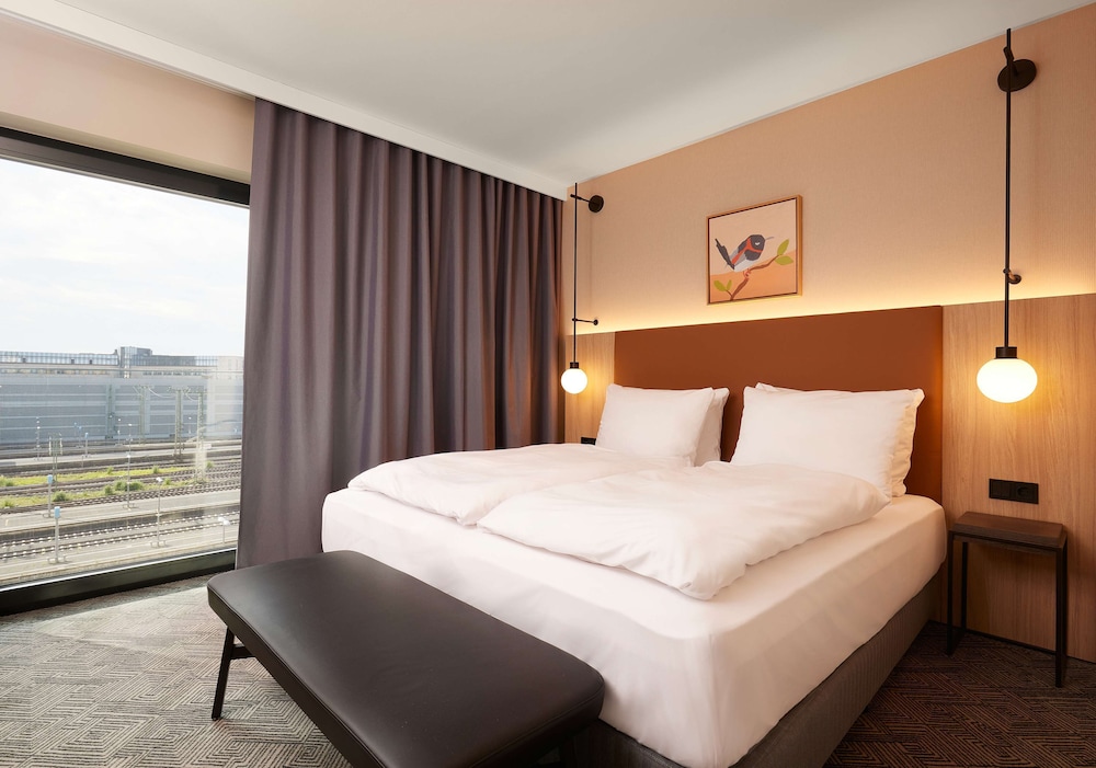 1 BEDROOM, APARTMENT