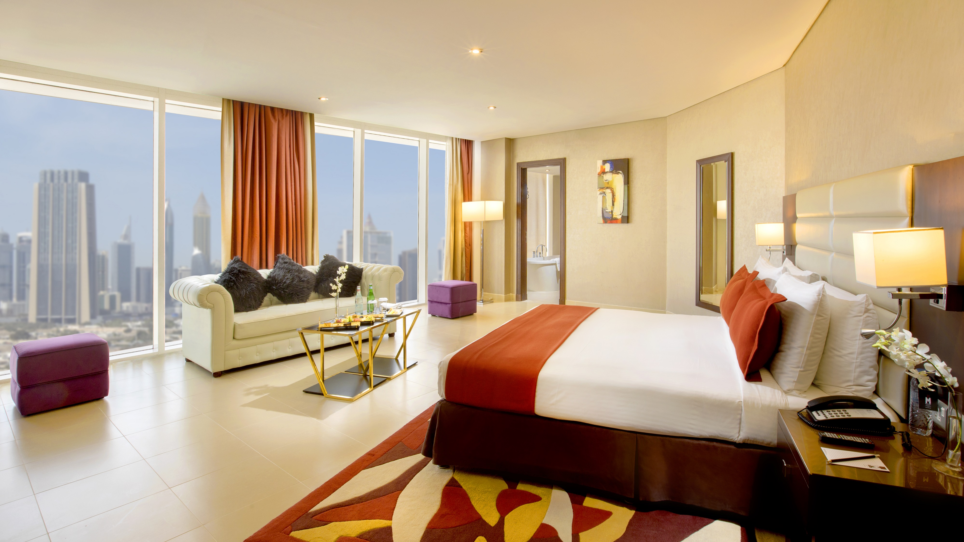 PREMIUM ROOM SKYLINE VIEW
