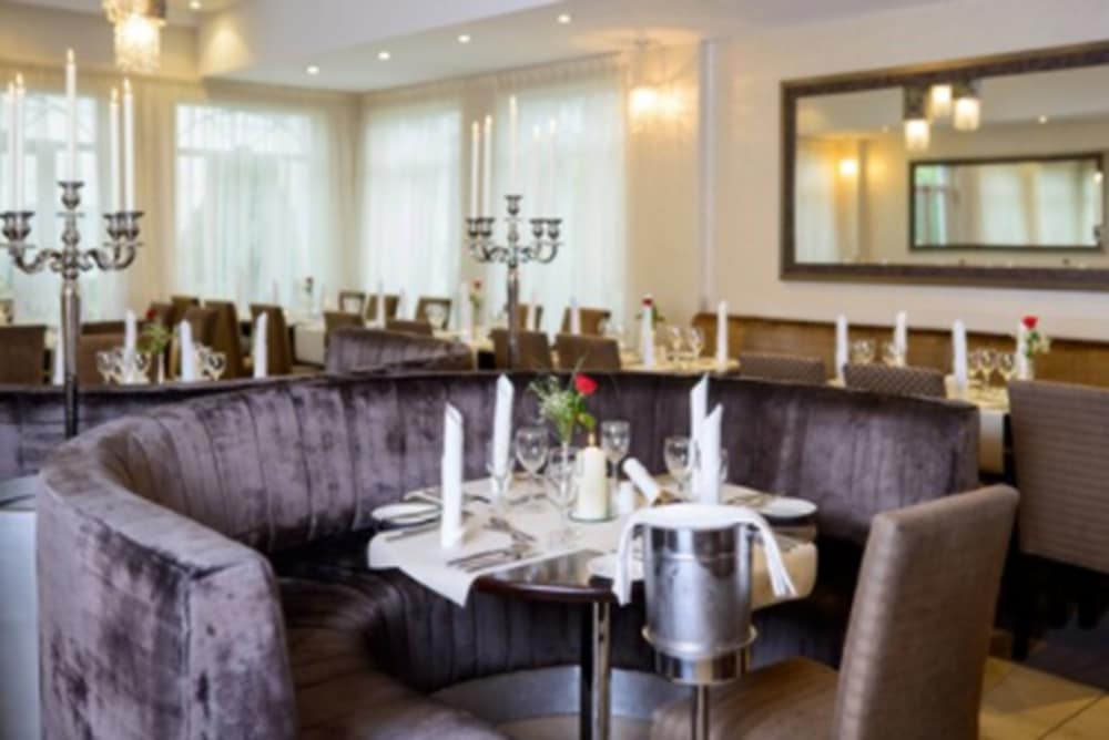 Killarney Oaks Hotel 32/62