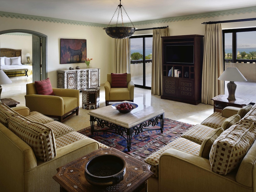 Movenpick Resort and Spa Dead Sea 54/75