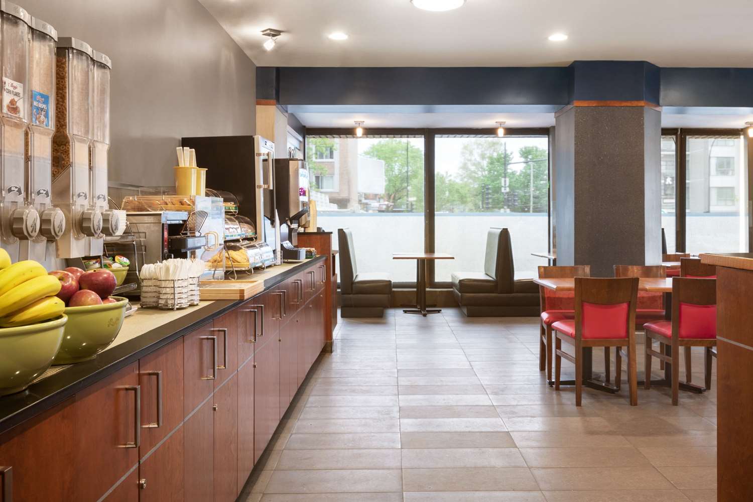 Ramada Plaza By Wyndham Montreal 45/60