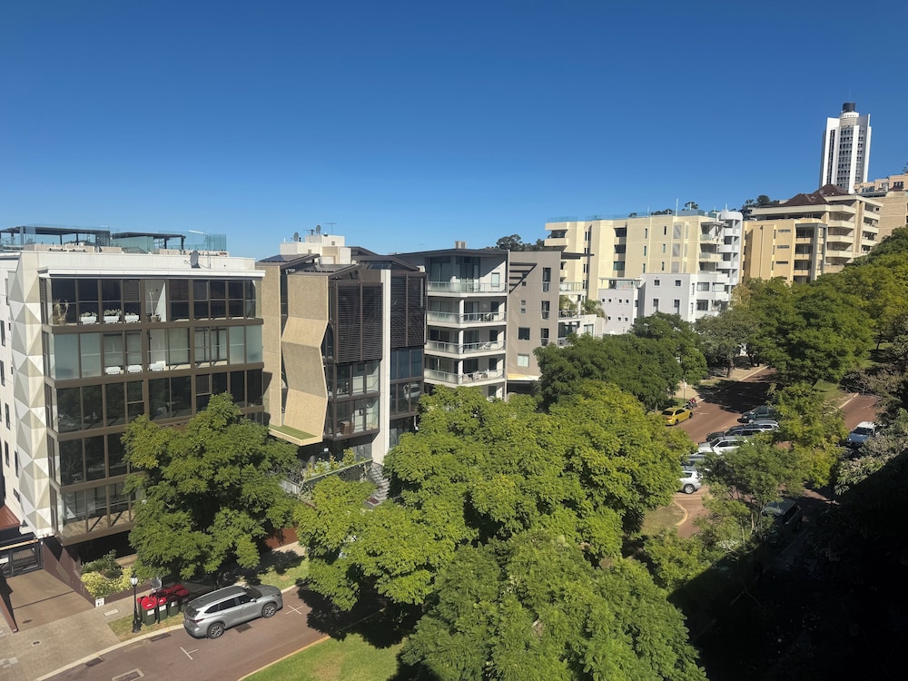 Mountway Holiday Apartments 10/55