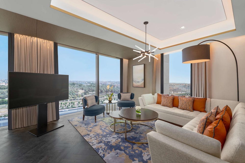 Waldorf Astoria Kuwait 45/81