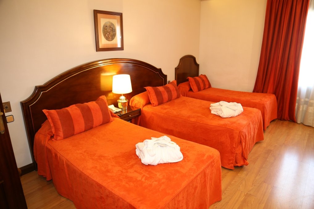 Hotel MA Princesa Ana 18/65