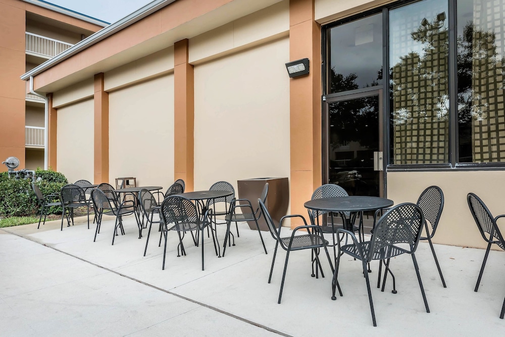 Hotel Monreale Inn & Studios I-Drive Icon Park Orlando 39/47