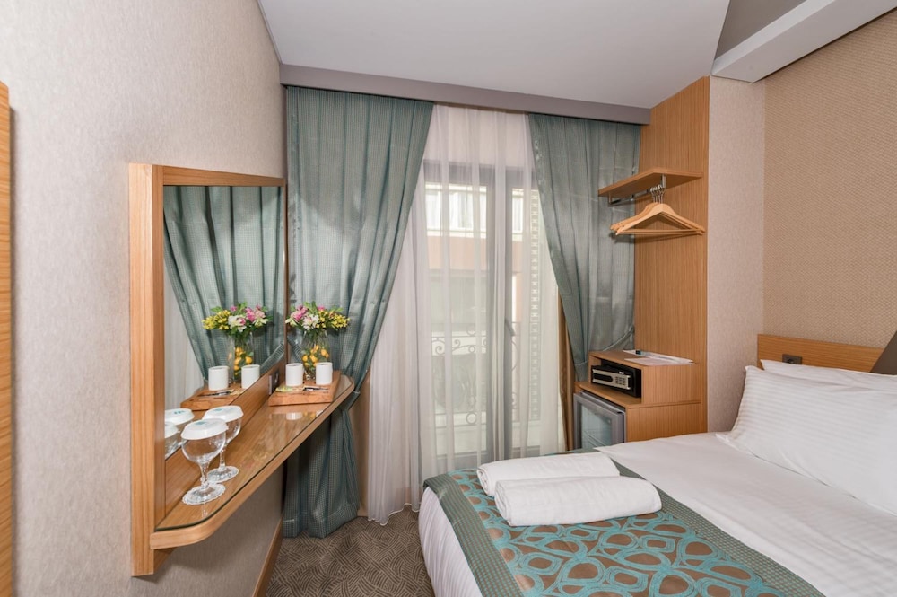Genova Hotel Spa 16/60