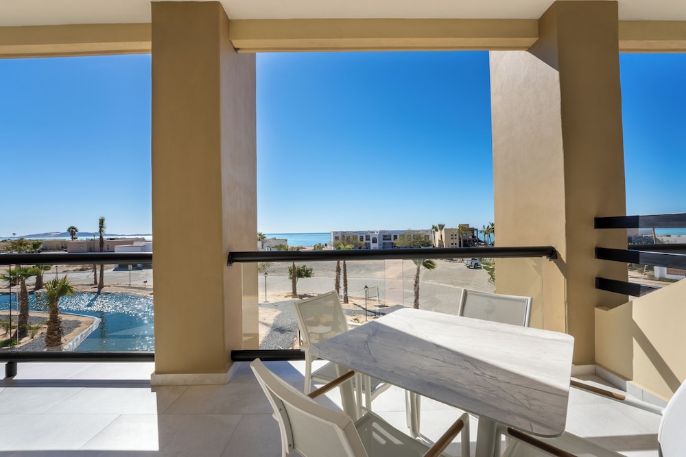 Laguna Shores Resort 19/49