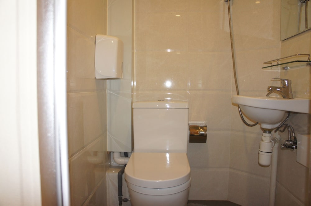Homy Inn North Point 42/44