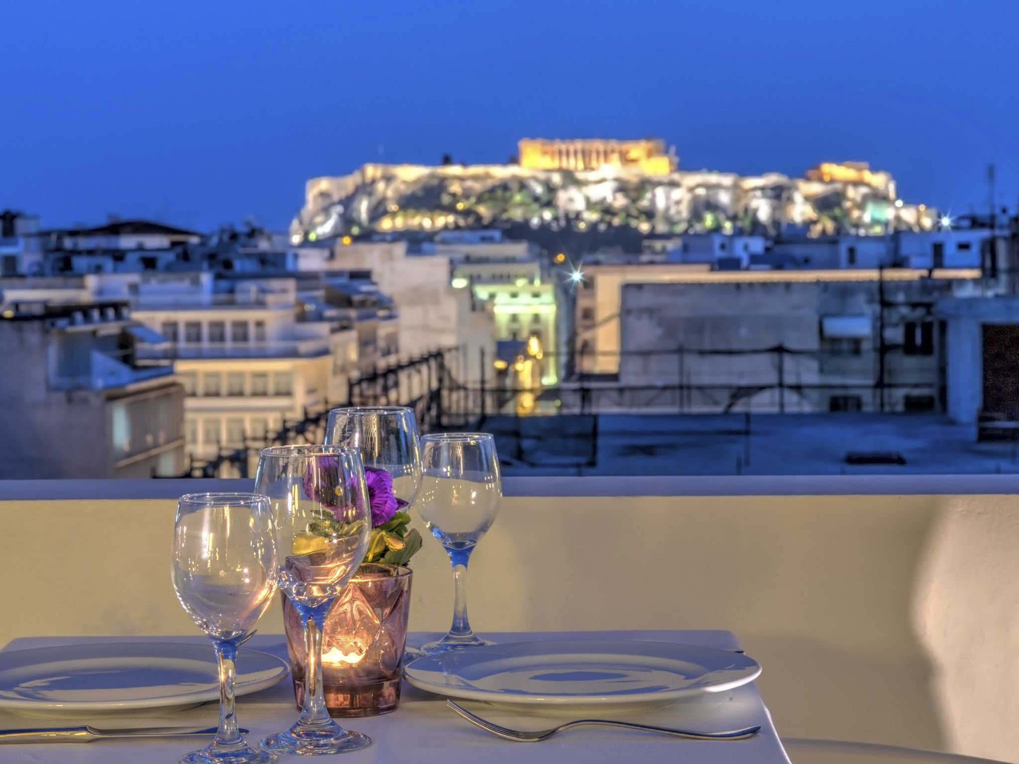 Polis Grand Hotel 38/44