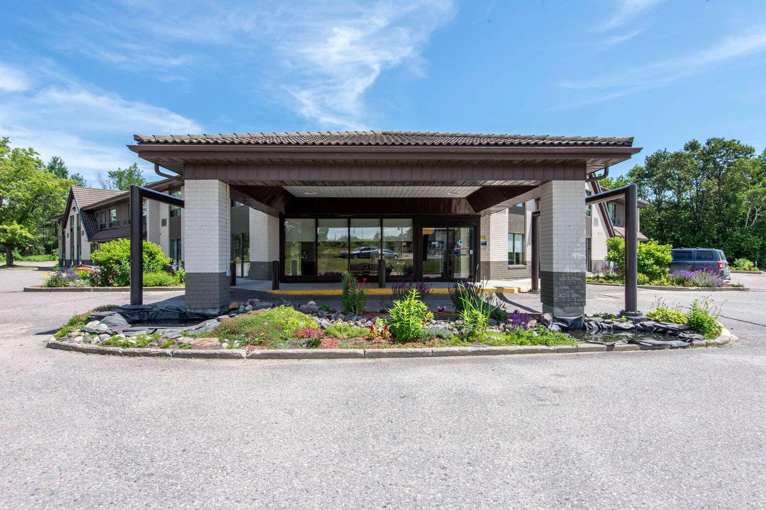 Comfort Inn North Bay, ON 5/24