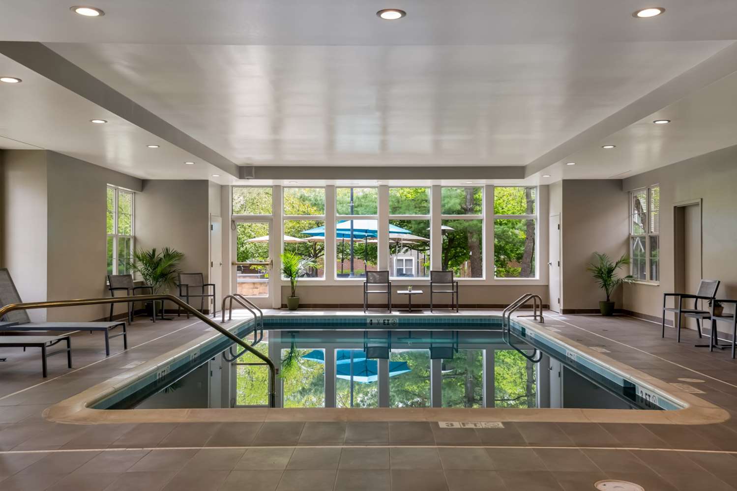 Sonesta ES Suites Parsippany Morris Plains 16/54