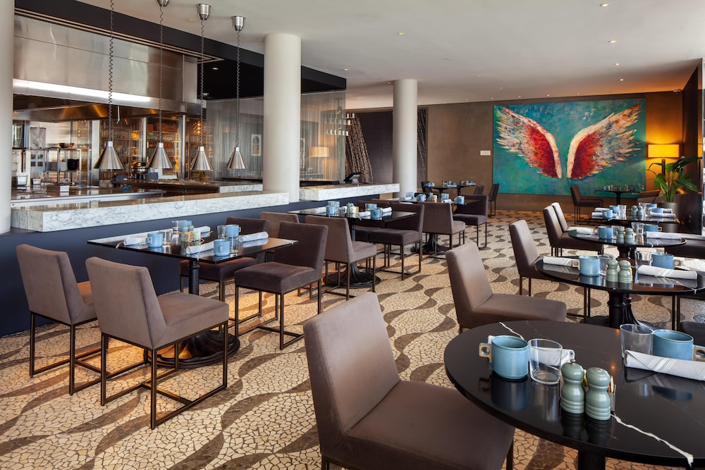Andaz West Hollywood 57/78