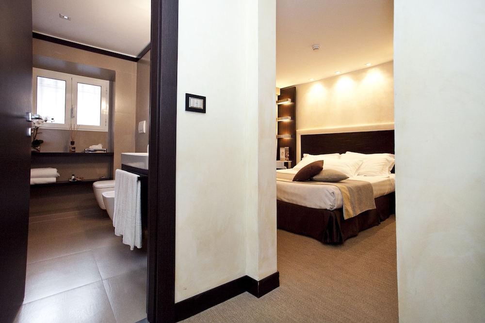 Les Fleurs Luxury House 37/44