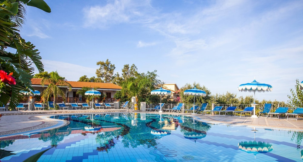 Tonicello Resort Spa 42/50