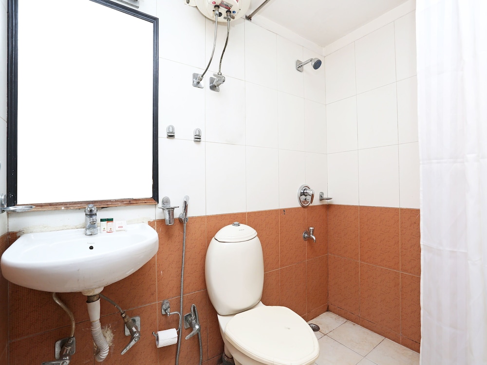 Hotel Atithi 12/24