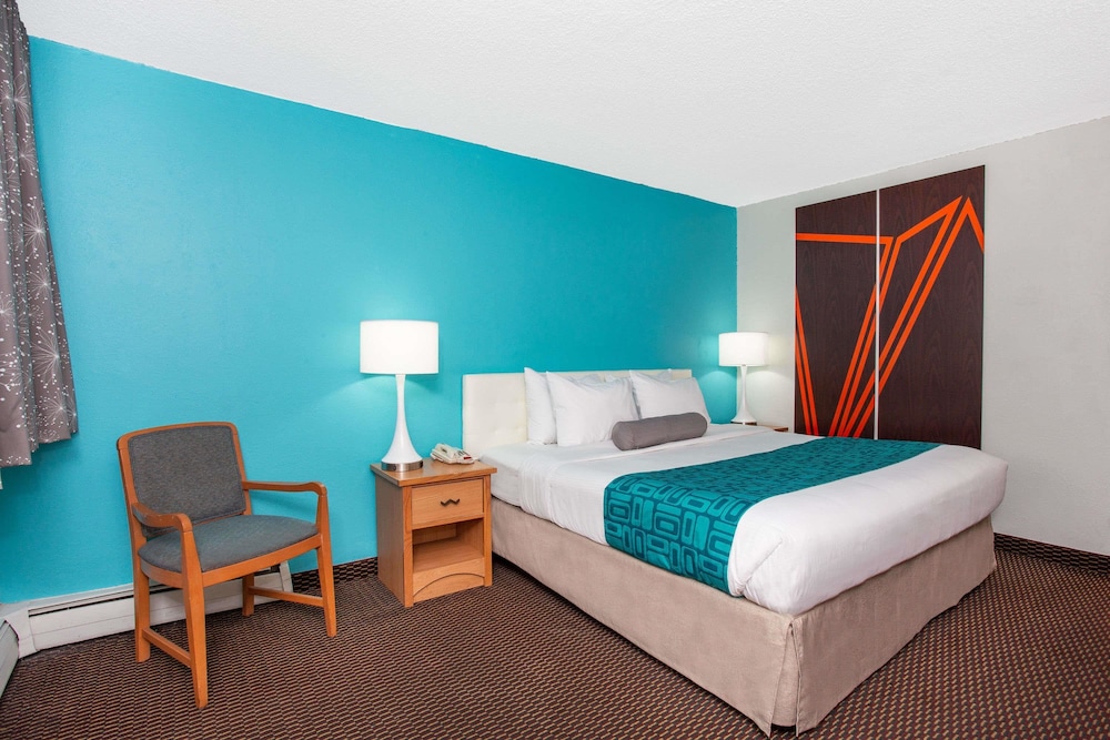 Howard Johnson By Wyndham Colorado Springs 17/33