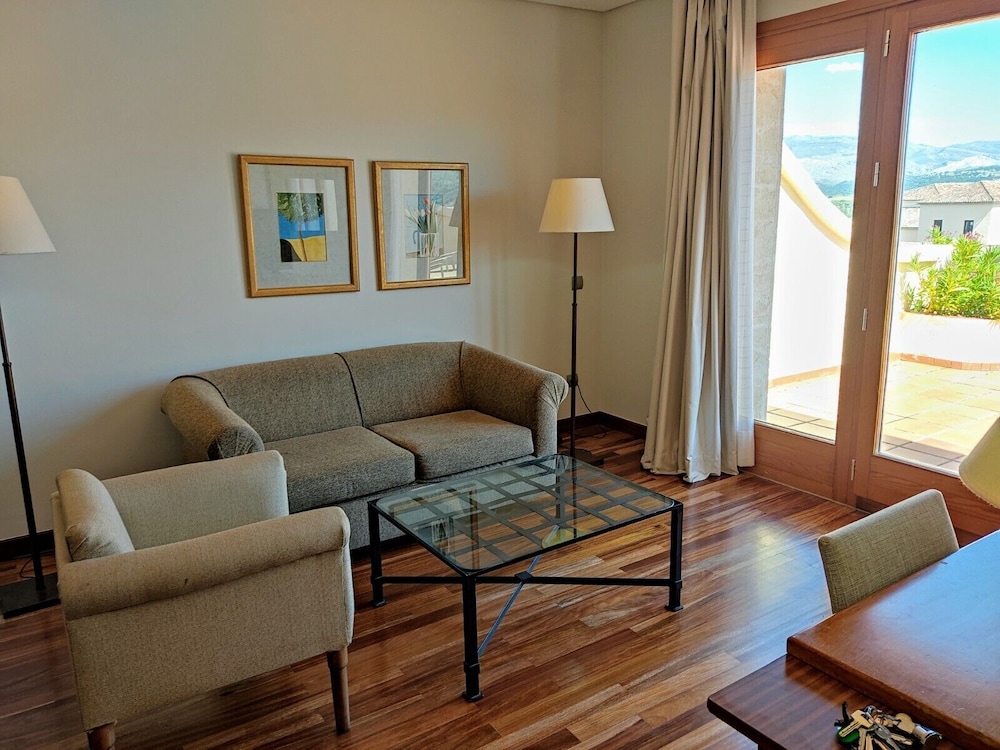 Parador De Ronda 44/71