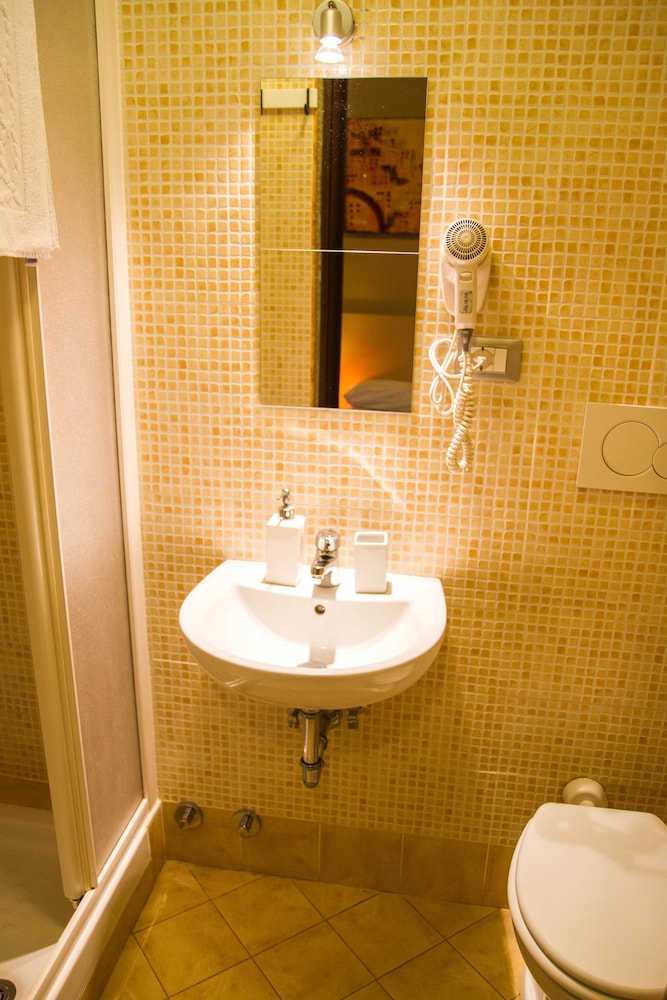 Mosaic Guest House 31/53