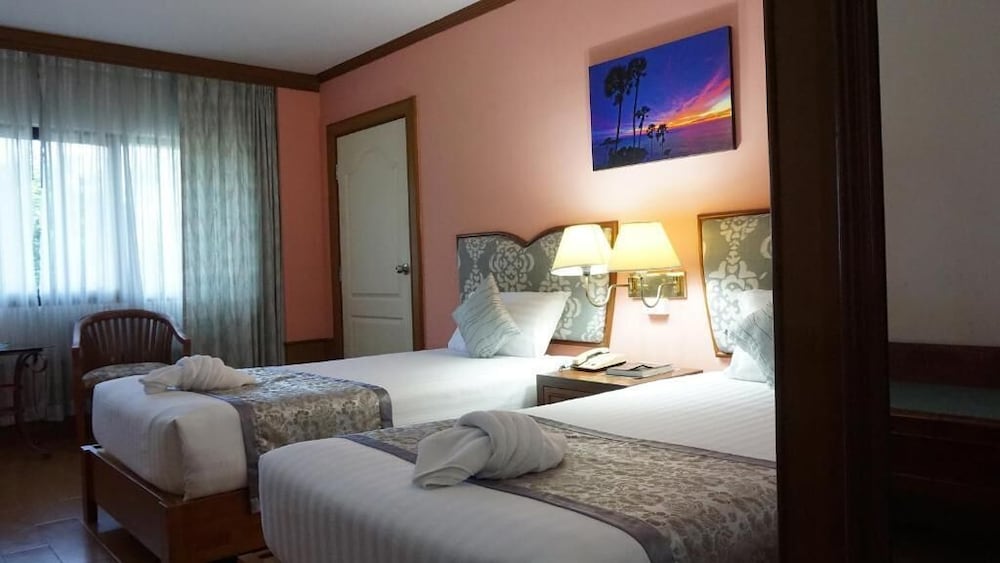 Wattana Park Hotel 15/42