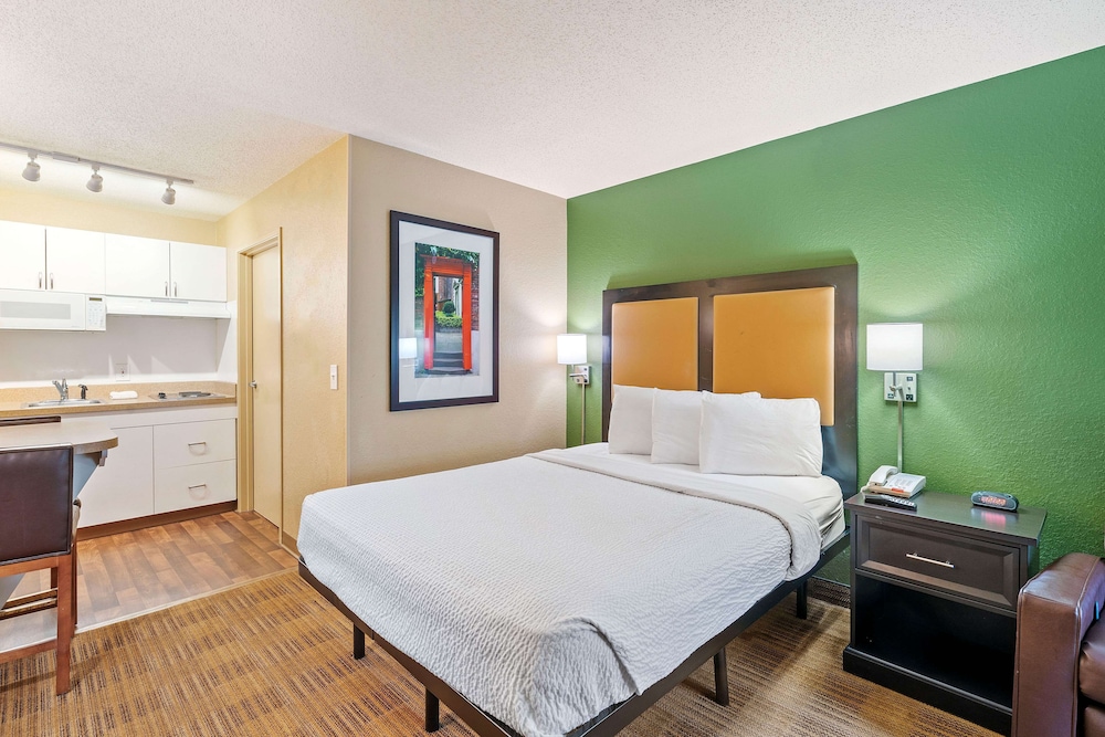 Extended Stay America -Washington Dc-Falls Church-Merrifield 16/51