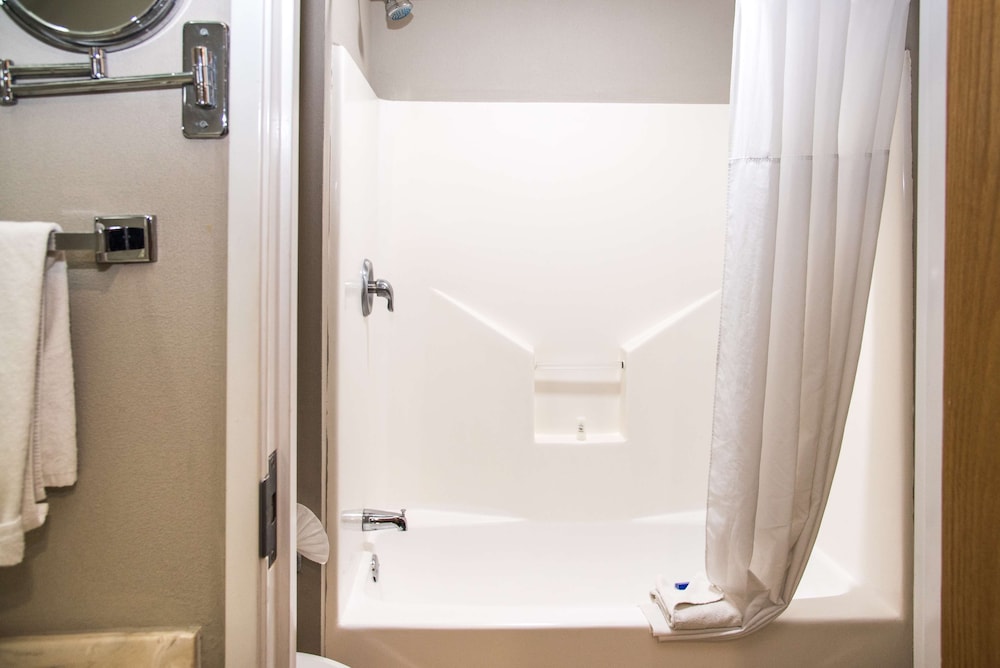 Best Western Plus Monterrey Aeropuerto 8/55