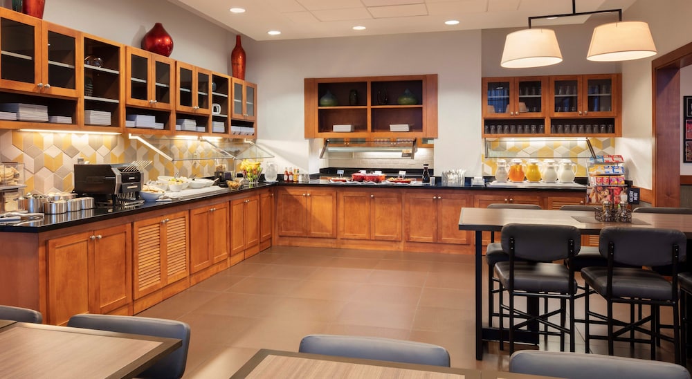 Hyatt Place Reno Tahoe Airport 59/75