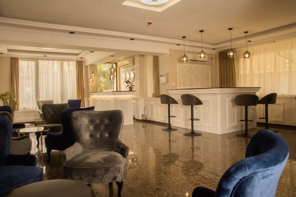 Vemara City Apart Hotel 61/68