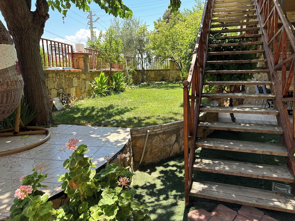 Sinter Terasse House Hotel 35/50