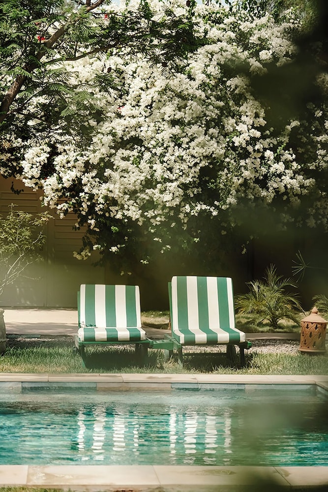 Domaine des Remparts Hotel and Spa 54/60