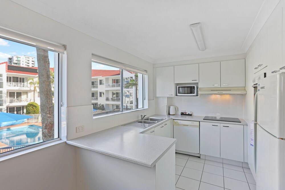 Le Beach Apartments 50/73
