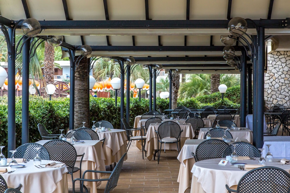 Club Residence La Castellana Mare 36/63