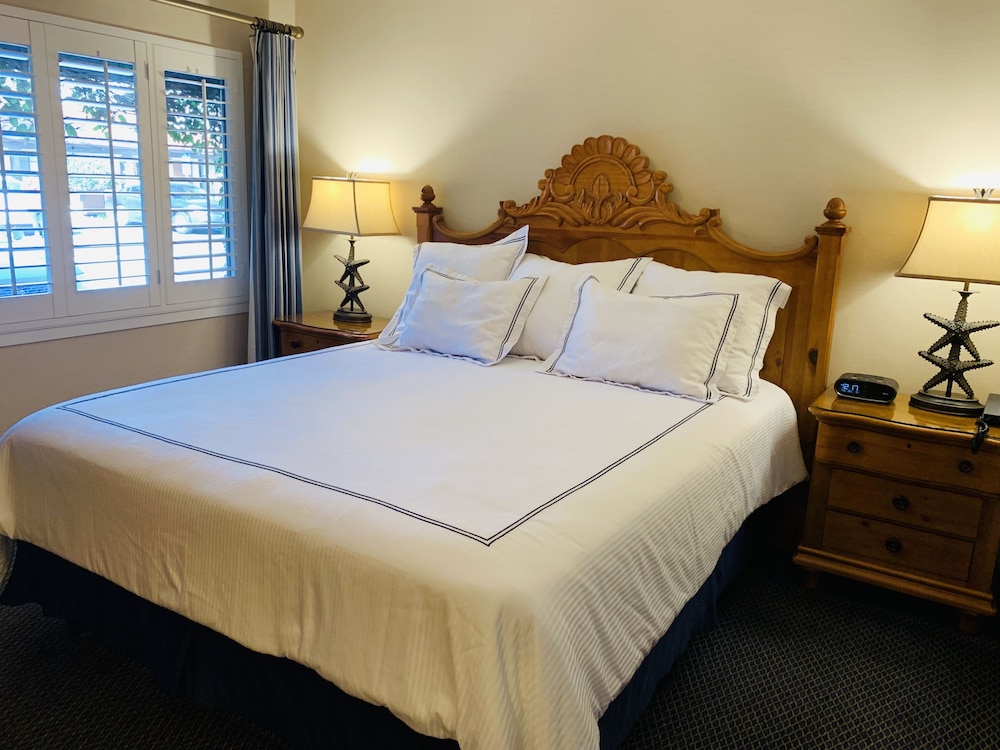 Franciscan Inn & Suites 21/40