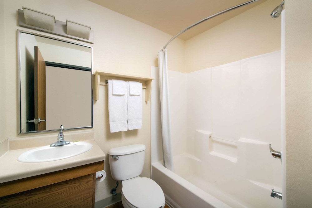 Extended Stay America Select Suites - Phoenix - West 17/52
