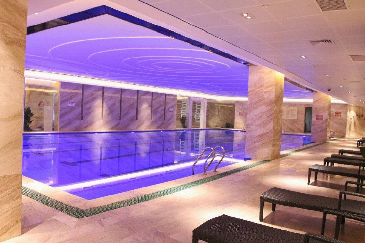 Guolong Hotel 16/33