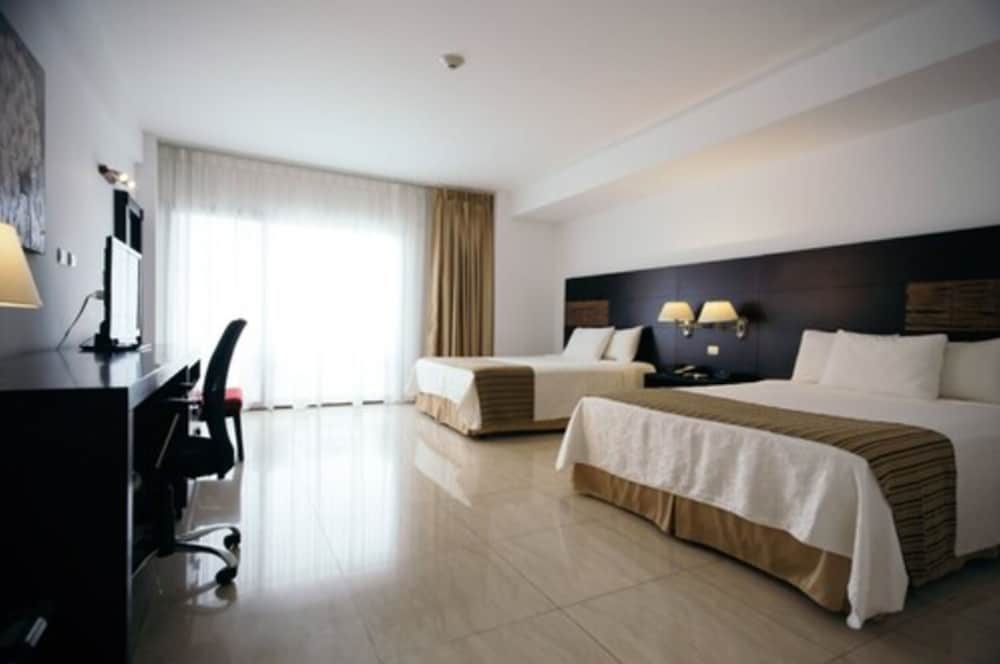Balandra Hotel 6/43