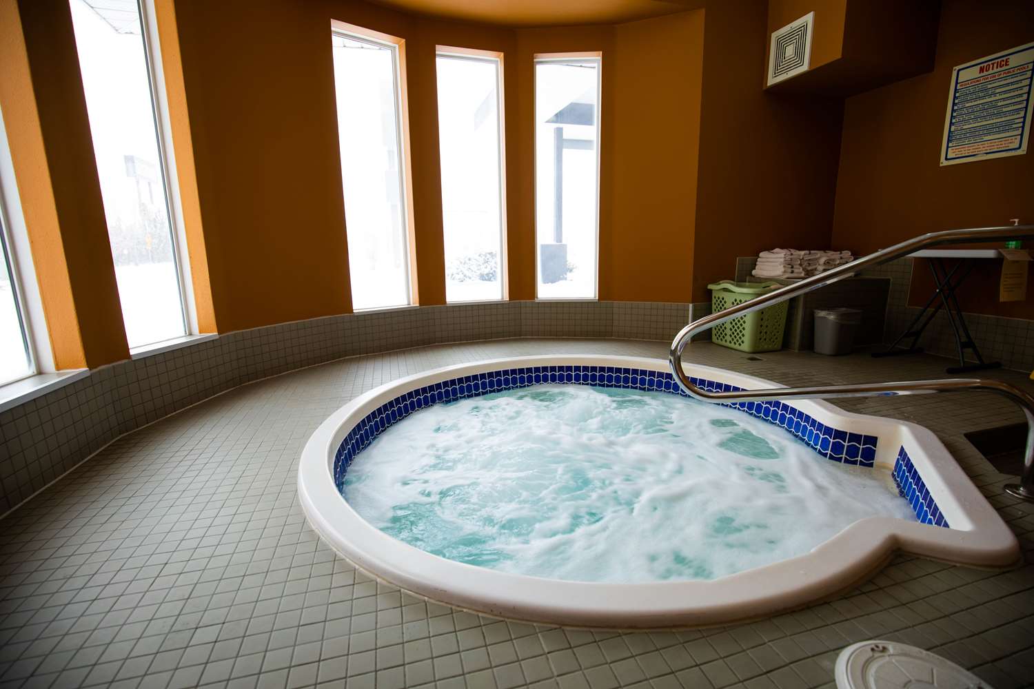 SureStay Plus Hotel By Best Western Lethbridge 10/16