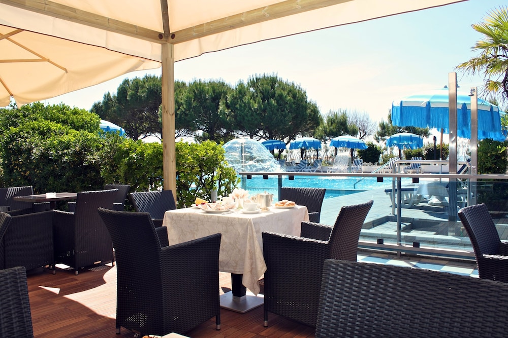 Park Hotel Ermitage 51/67