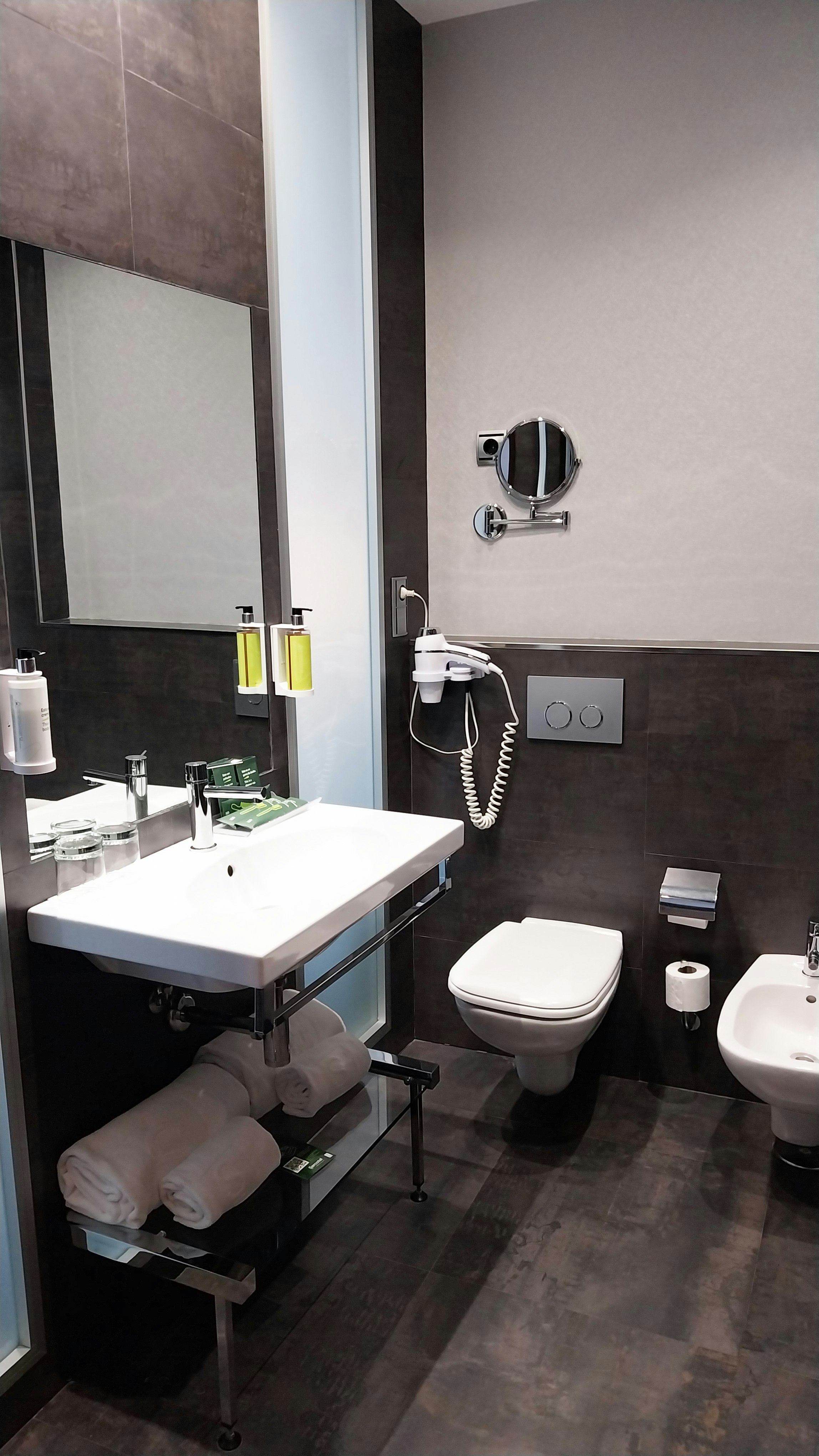 Sercotel Coliseo Hotel 36/37
