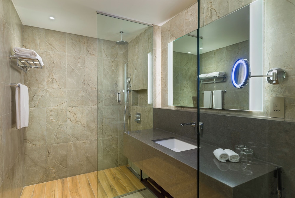 IntercityHotel Bawshar 57/62