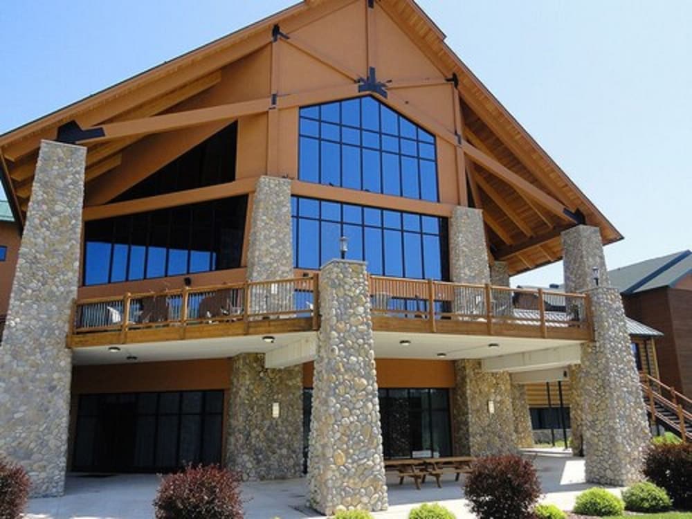 Three Bears Waterpark Resort Near Tomah, an Ascend Collection Hotel 1/50