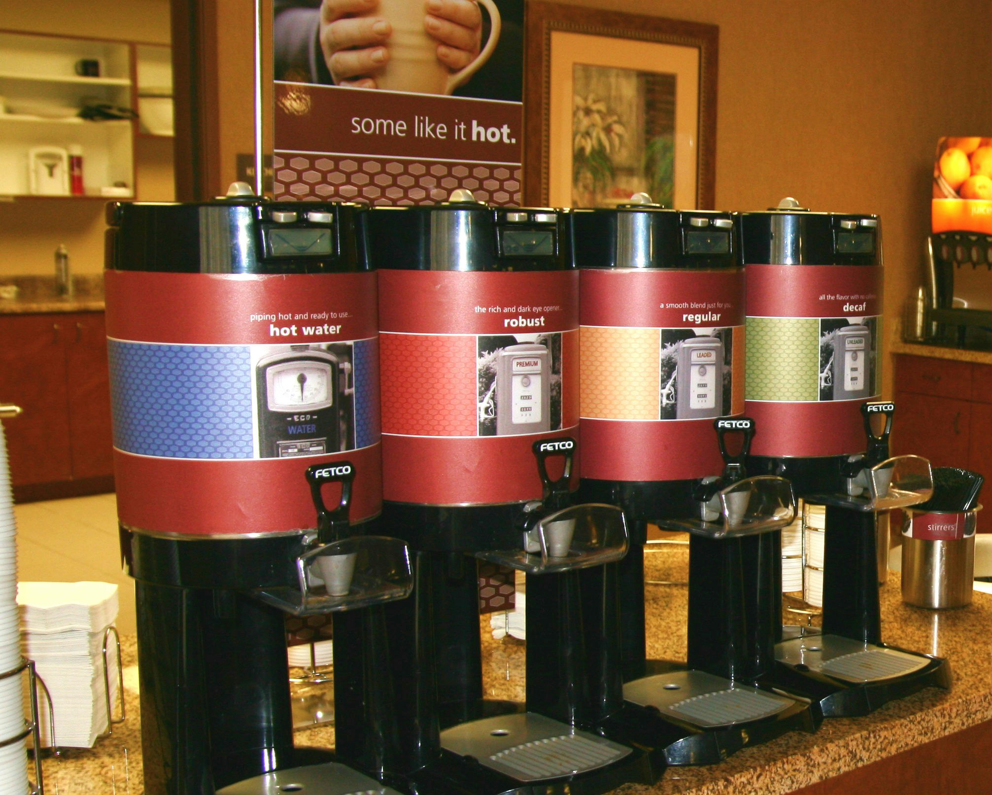 Hampton Inn Suites Red Bluff 17/38