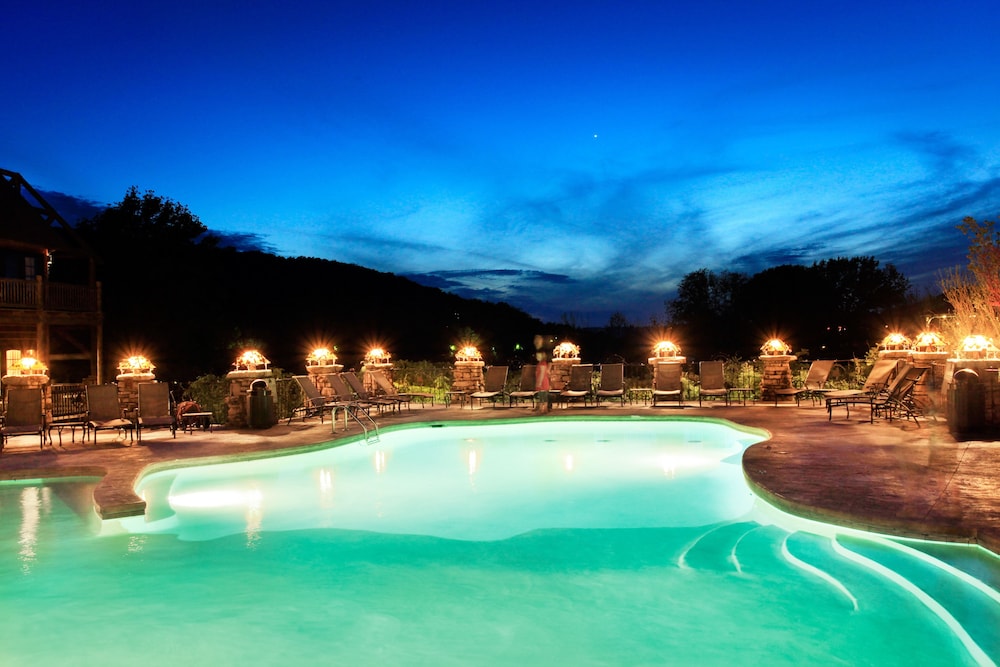 Big Cedar Lodge 28/66