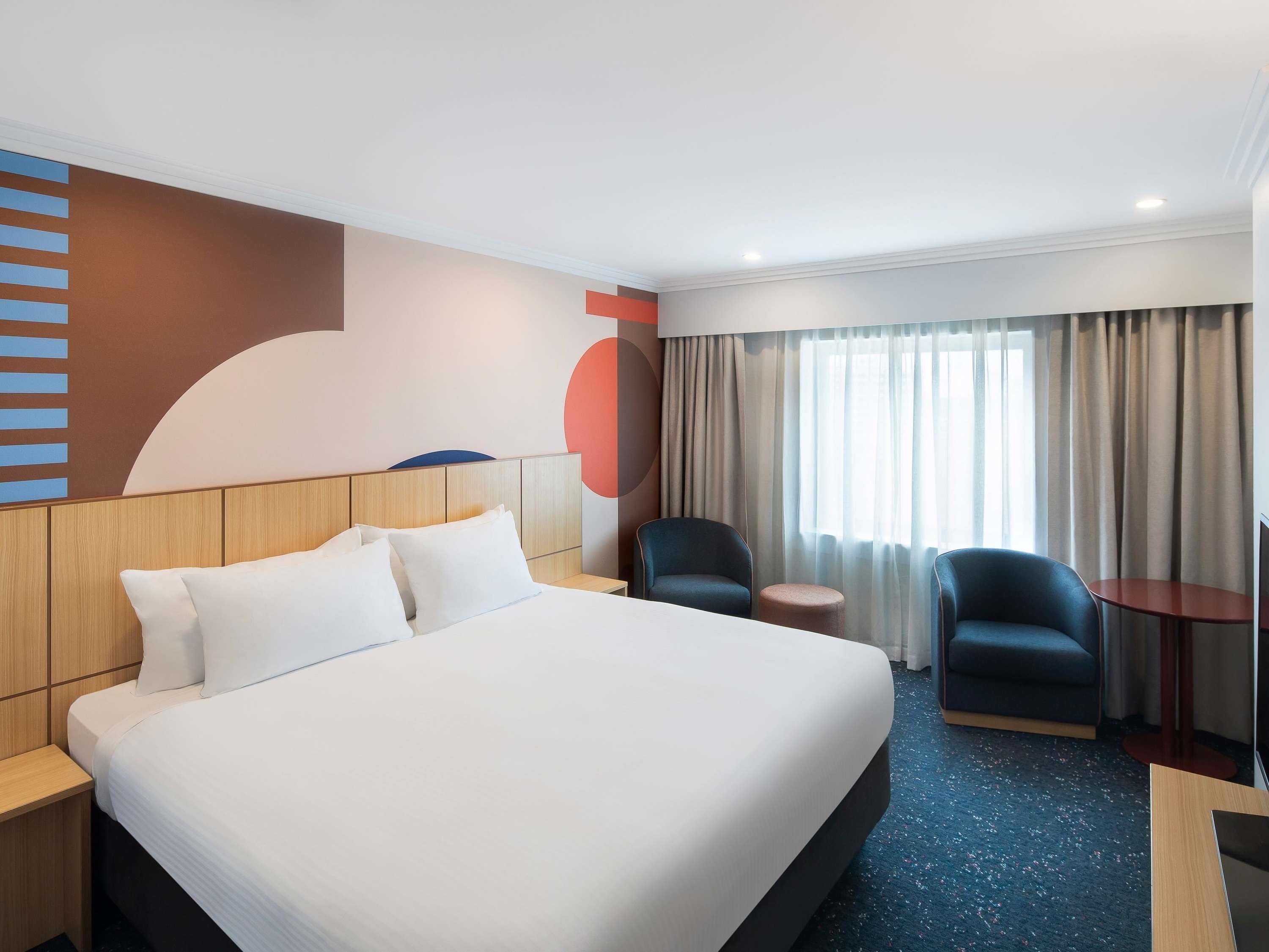 غرفة بسرير كوين، ibis Styles Sydney Central 3/10