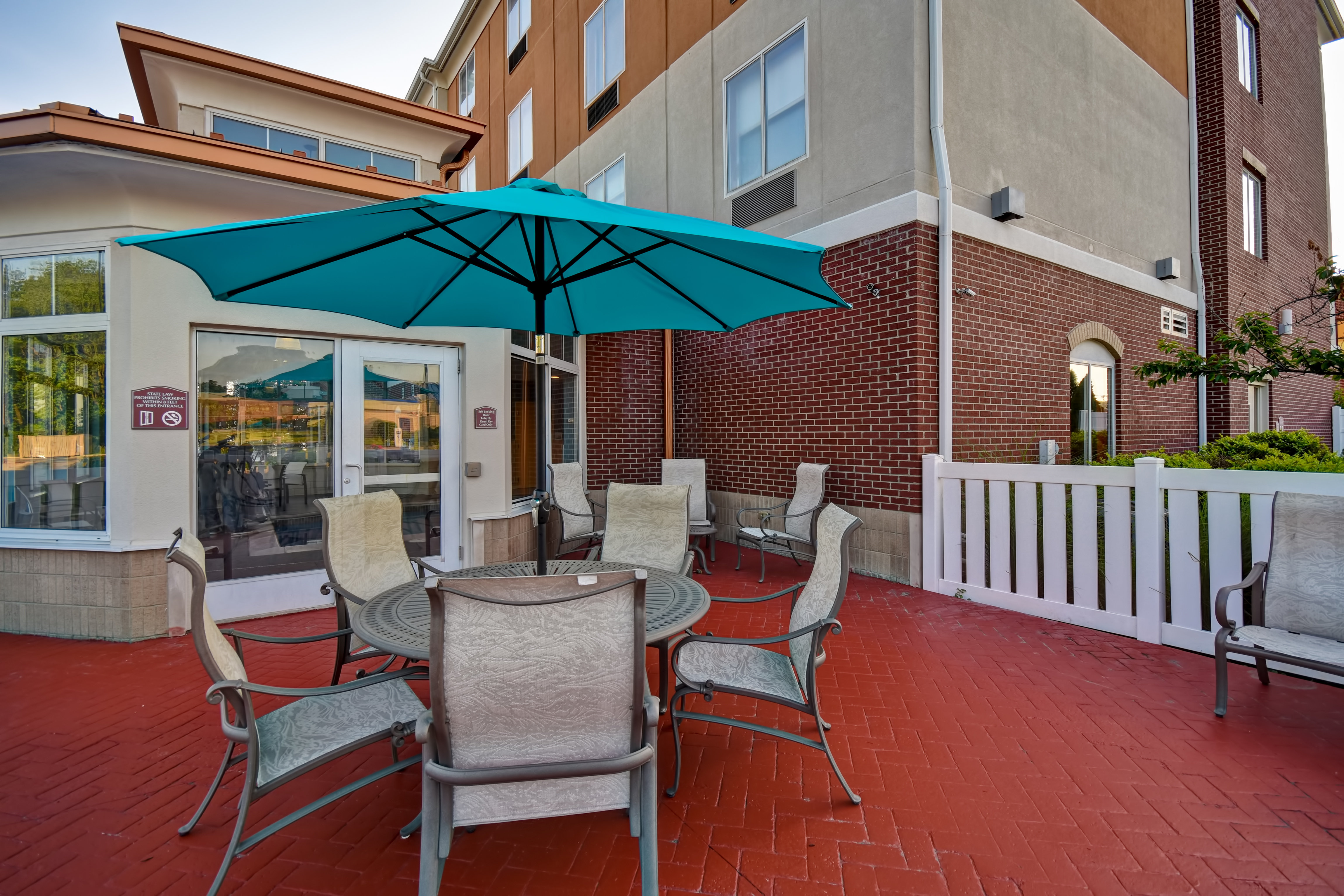 Holiday Inn Express Suites Schererville 35/57
