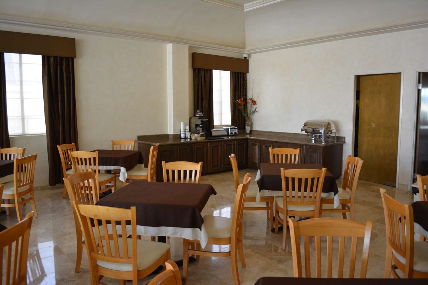 Best Western Centro Cadereyta 8/12