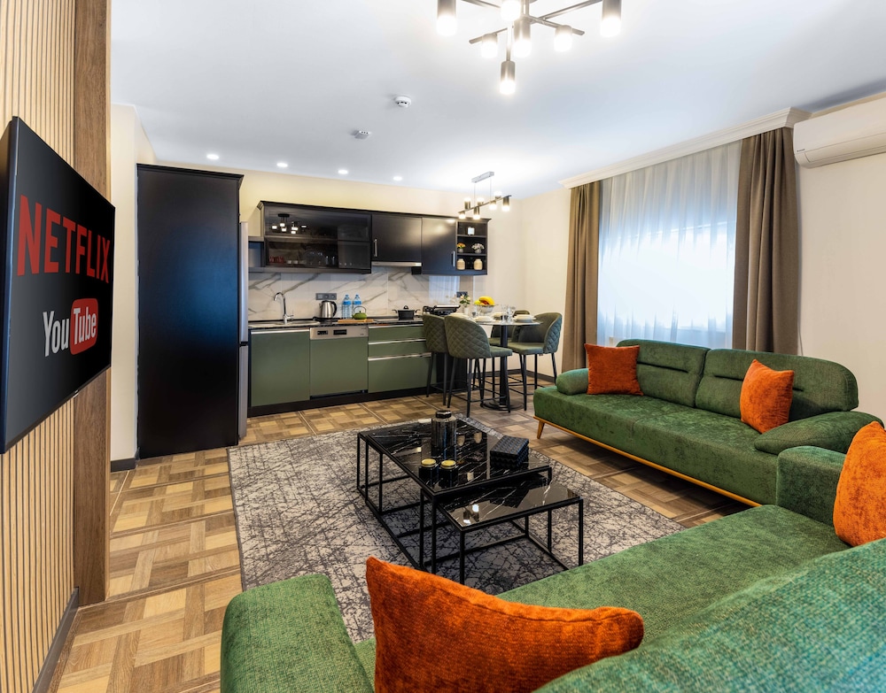 BayMari Suites City Life 43/63
