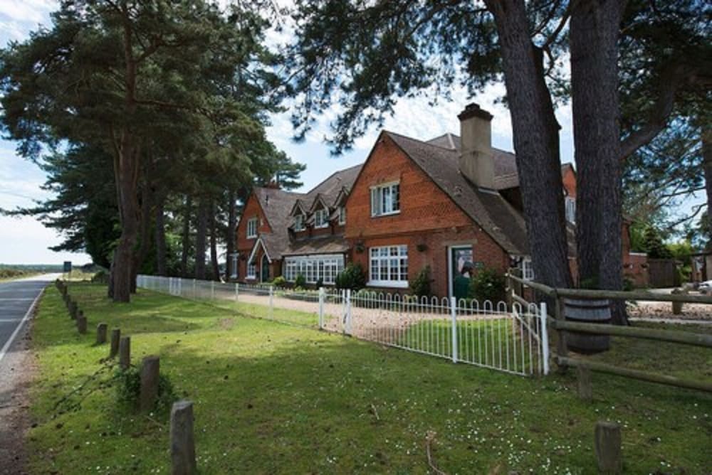Beaulieu Hotel 44/50