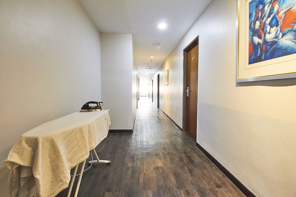 Canary Hotel 26/27