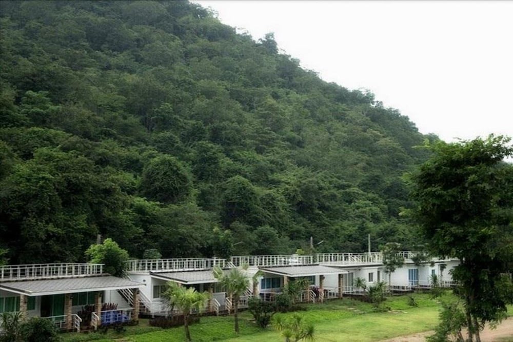 Yurakiri Resort 32/41